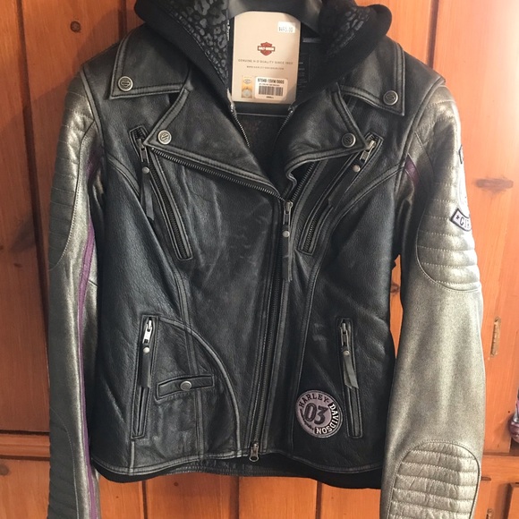 Harley-Davidson Jackets & Blazers - NWT Harley Davidson woman’s Leather Jacket